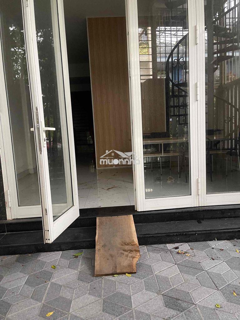 Cho thuê nhà 27a bửu đoá. 2 tầng dtsd 220m2 - 3