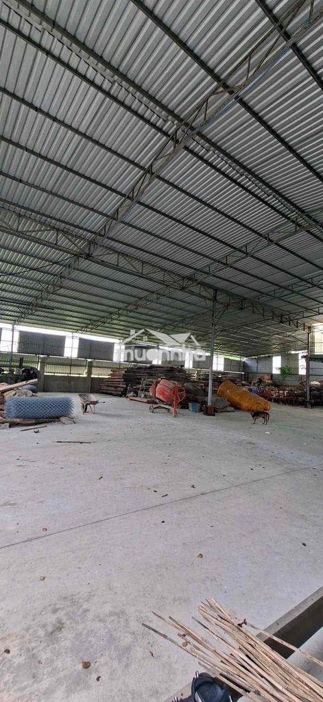 Cho thuê kho xưởng 1000m2 xa dân cư - 2