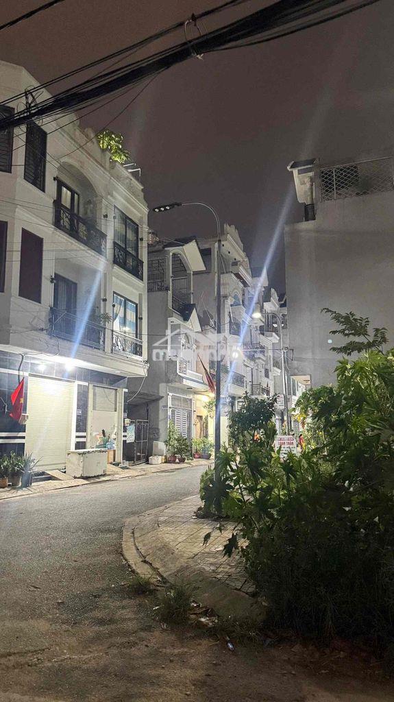 Chính chủ cho thuê nhà full nội thất, nhà đẹp tiện cho gia đình thuê - 3