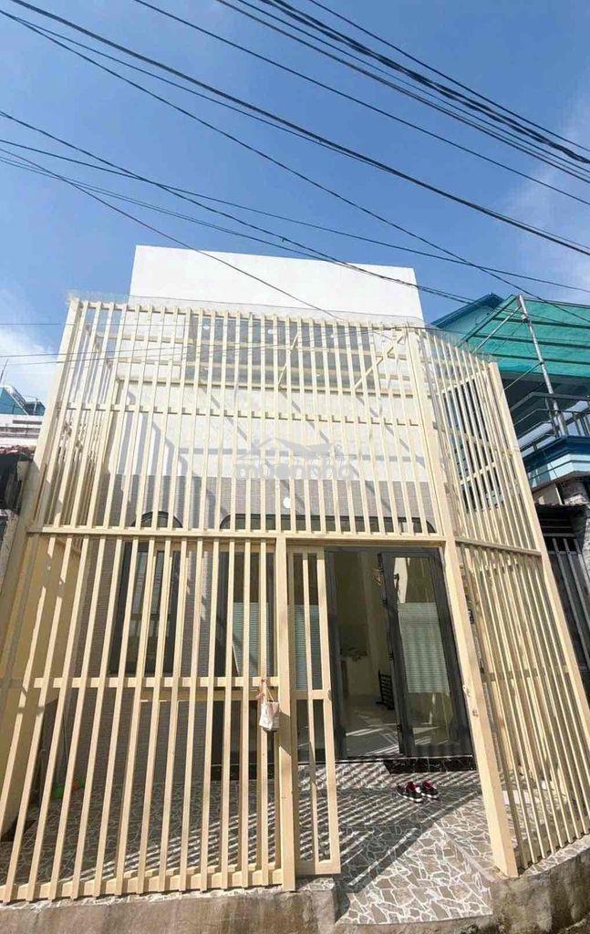 Bán nhà mới 2 tầng hẻm xe hơi hóc môn – ngang 5m – gần quốc lộ 22 – ch