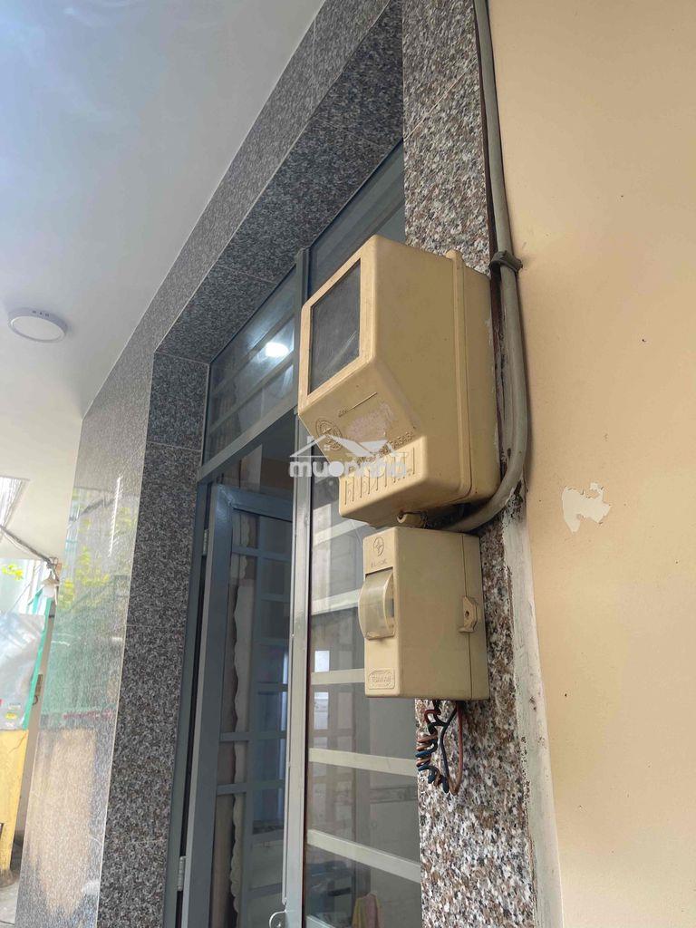 Kẹt tiền hạ giá 770 xuống còn 725tr - 2
