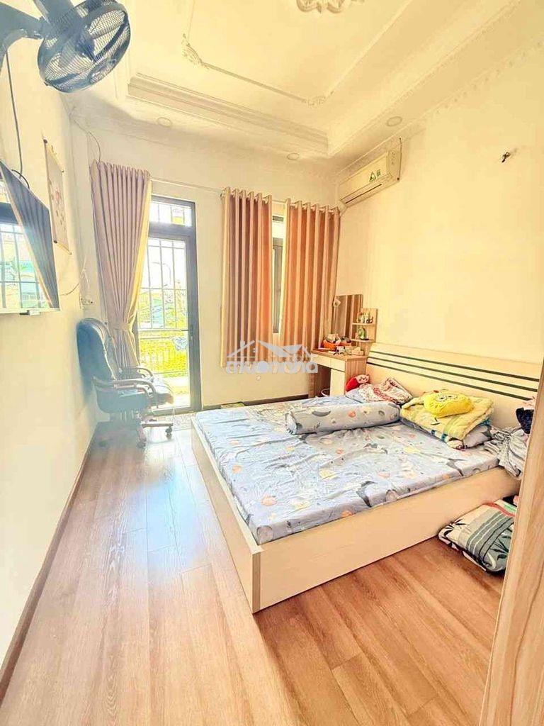 Nhà sổ riêng - 45m2 - 3 tầng - huỳnh tấn phát q7 - 4.x tỷ có tl. - 2