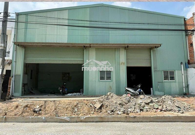 Cho thuê nhà xưởng mặt tiền quốc lộ 13