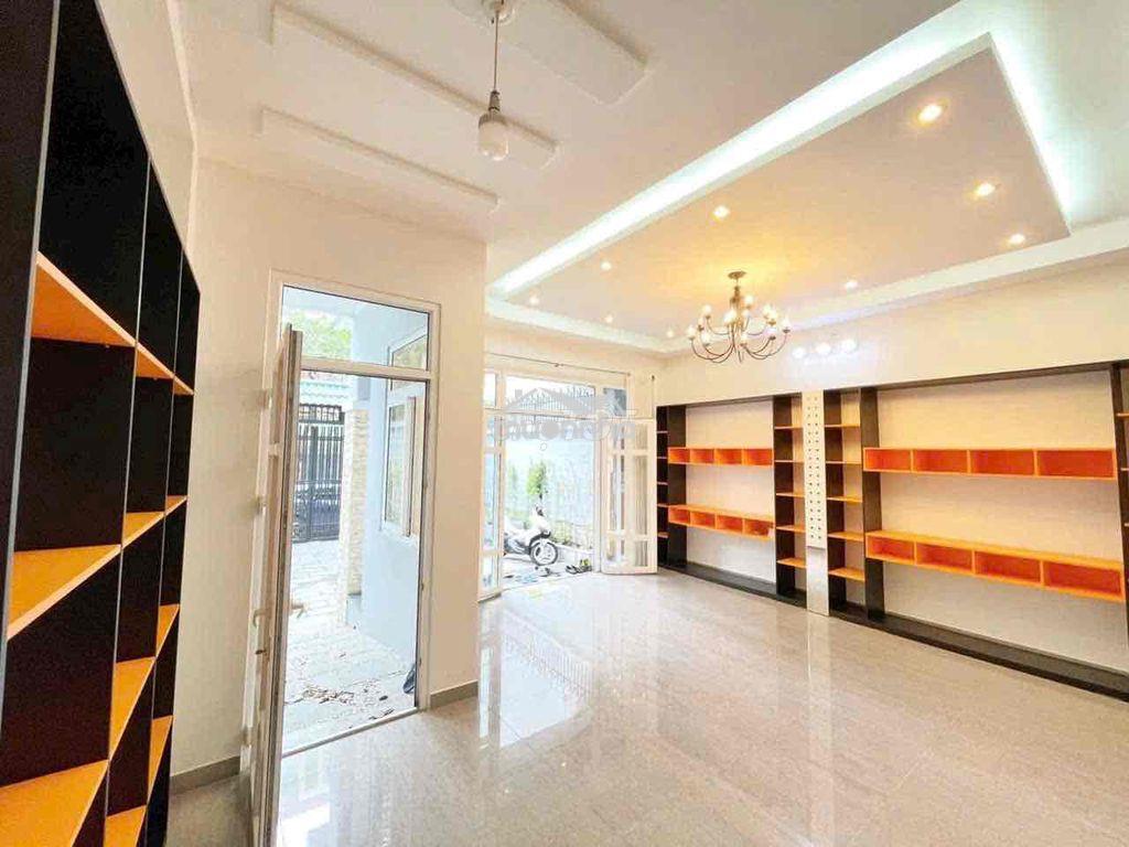 Cho thuê nhà mt đường số 7x23 (3 lầu) giá 50 tr - 2