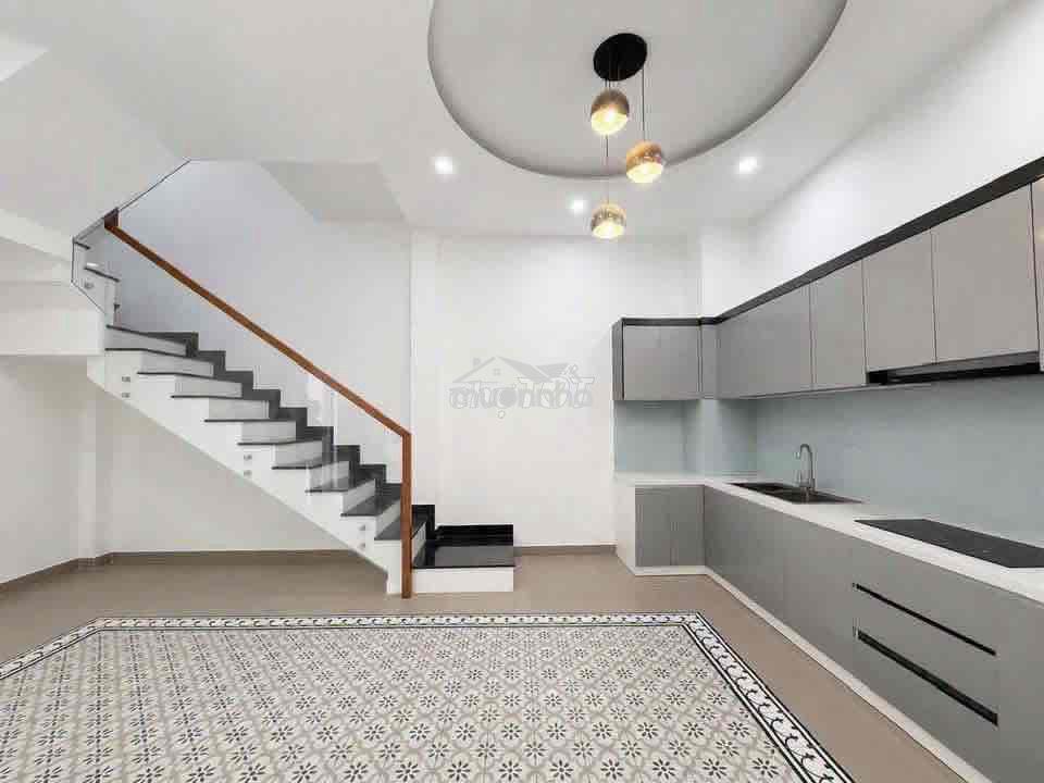 Hot, nguyễn gia trí- hàng xanh, nhà 51m2 4 tầng 6,6x8,5 chỉ 11,x tỷ - 4