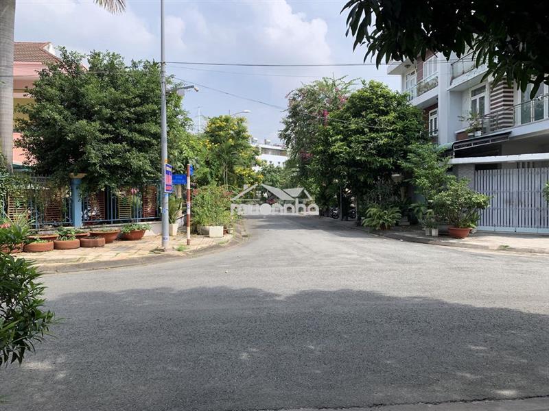 Nhà phố, khu tái định cư, sổ hồng