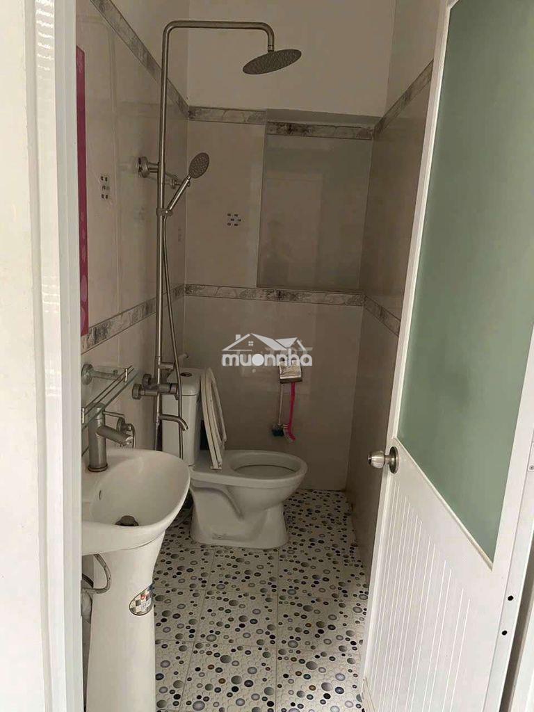 Cho thuê nhà 4pn sẵn 4 máy lạnh  - 3