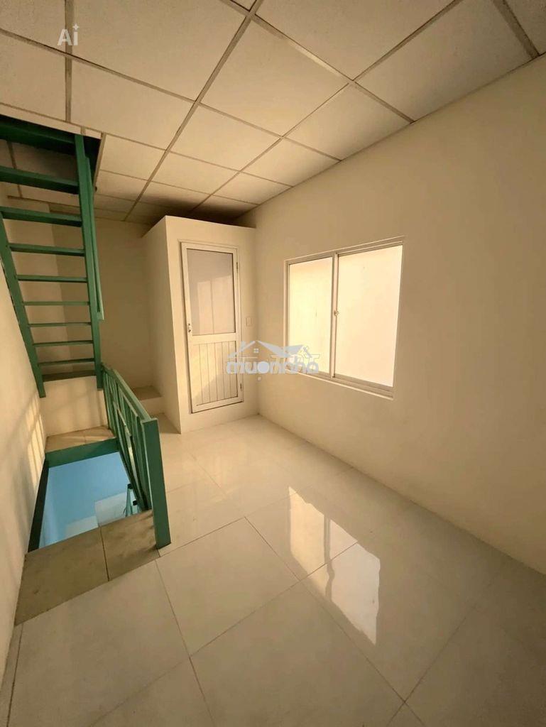 Cho thuê nhà 2pn2wc nguyễn hữu cảnh gần q1 - 3