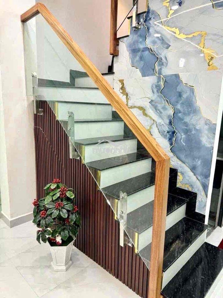 🚀 Nhà âu dương lân p3 q8 giá 4 đồng 400 - dt đẹp 3.5m x 12.5m - hẻm ba - 3