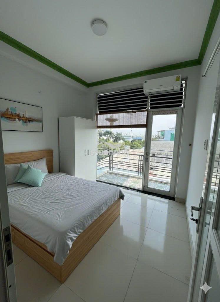 Thuê phòng đầy đủ nội thất vào ở ngay quân 12