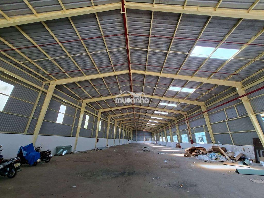 Cho thuê xưởng 3500m2.giá 2,4 usd/m2.đầy đủ gp,cỏng xanh ,phú giáo,bd - 3
