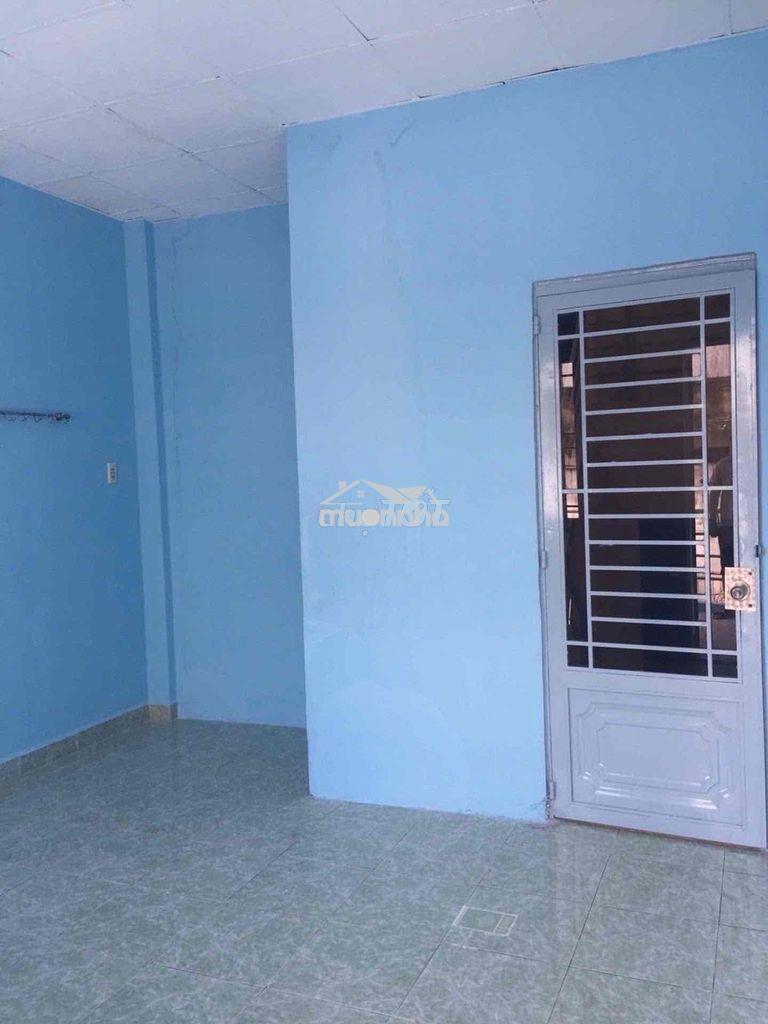 Hơn 5 tỷ - nhà 3 tầng - kdc tên lửa, bình tân - 4x16.5 - hẻm xe hơi - 3