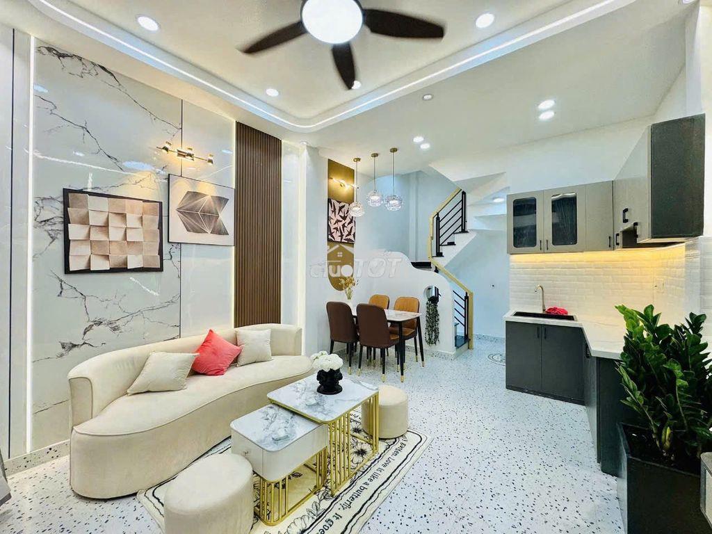 Nhà đẹp ngay phạm văn chí, 4 x 10, 2 tầng, 2pn 2wc,hẻm xe hơi 5m thông - 2