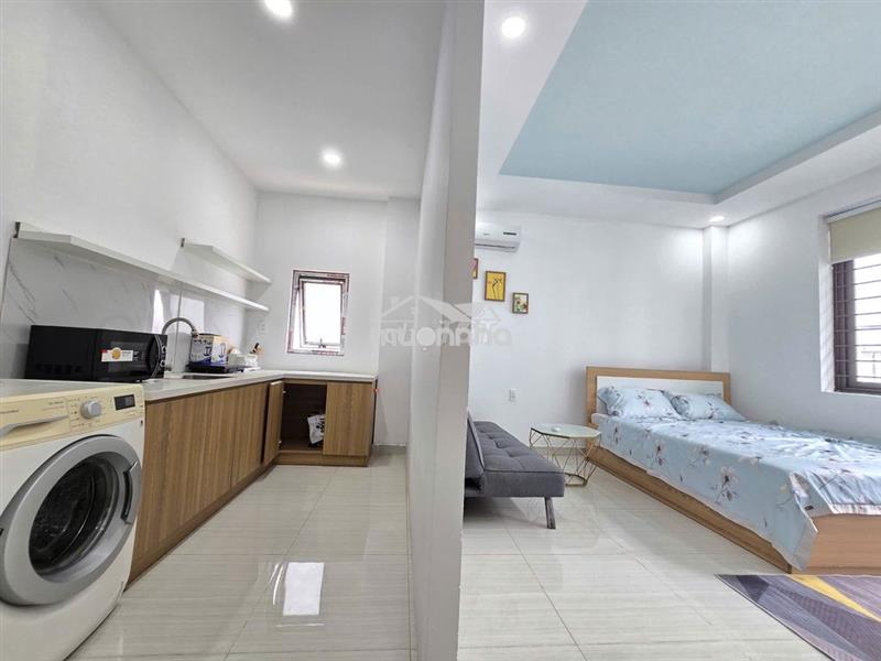 Cho thuê chdv 1pn quận 1, tách bếp, ban công,full nt, tháng máy, 10tr5