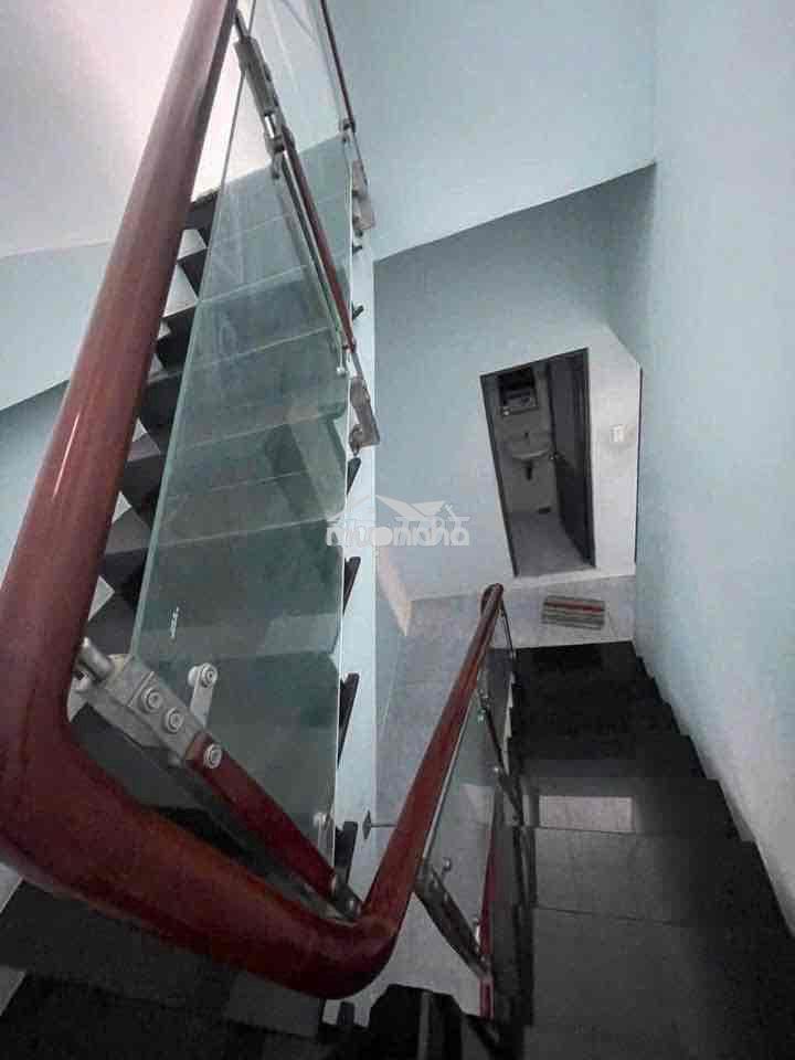 Cho thuê nhà hoa đào - phú nhuận - 4pn 3wc - 15tr - 2