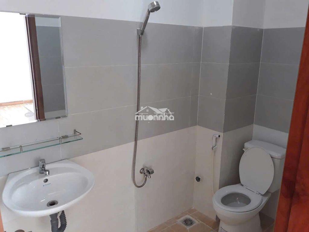 Phòng trọ thoáng mát ngay cạnh chợ tân hương 100m, gần đh huit và vhu - 2