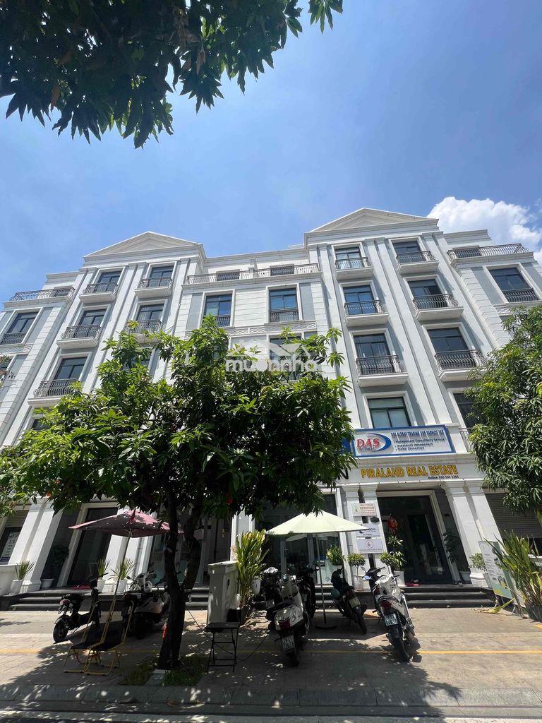 Cho thuê full tầng căn biệt thự nhà phố vinhome grand park 96m2 - 3