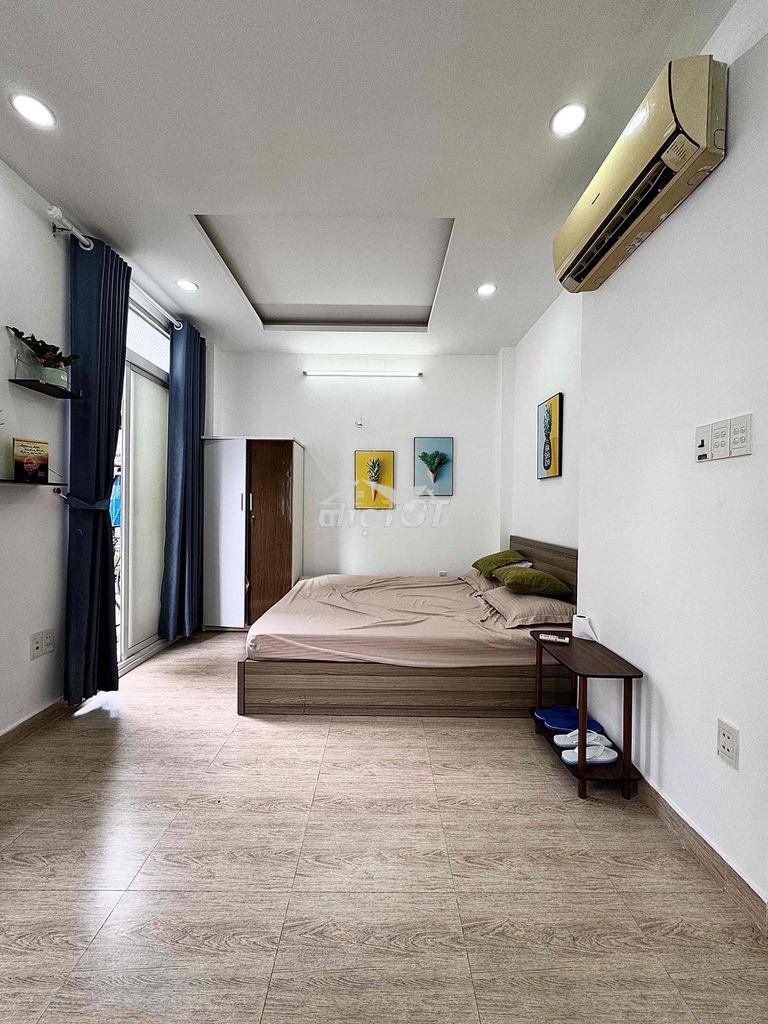 🏠 Căn hộ 2 ban công - ngay trung tâm quận 1 - full nội thất - an ninh - 2