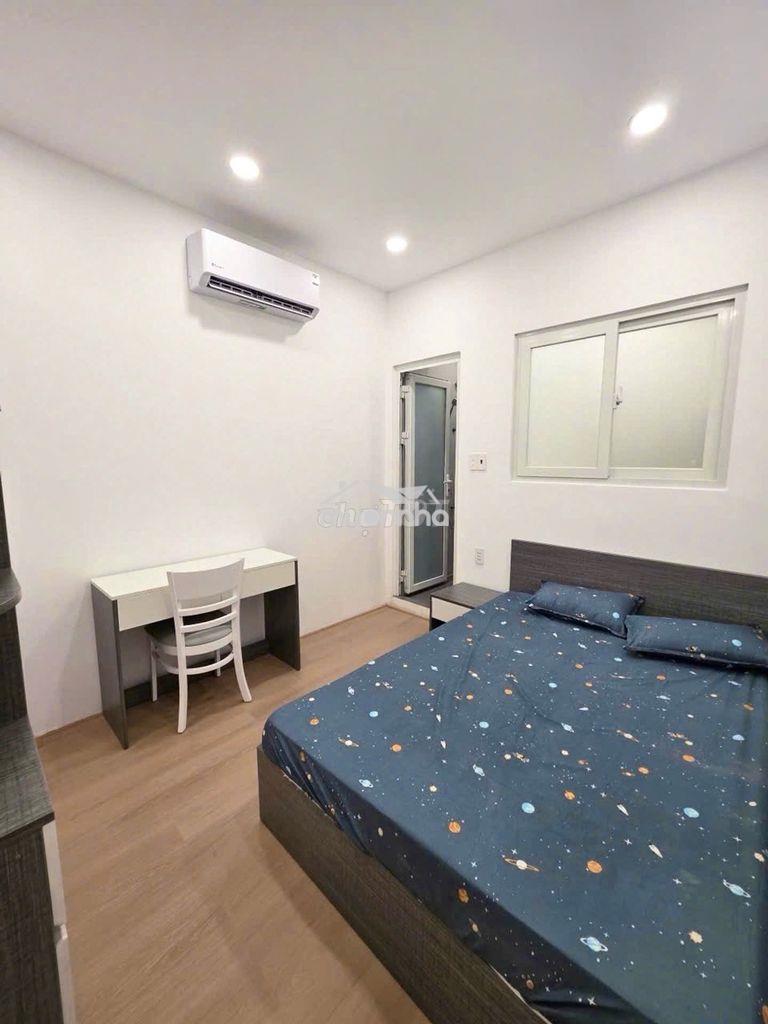 Chung cư lạc long quân , q11, sổ riêng chỉ 2ty2 có nội thất 2pn - 4