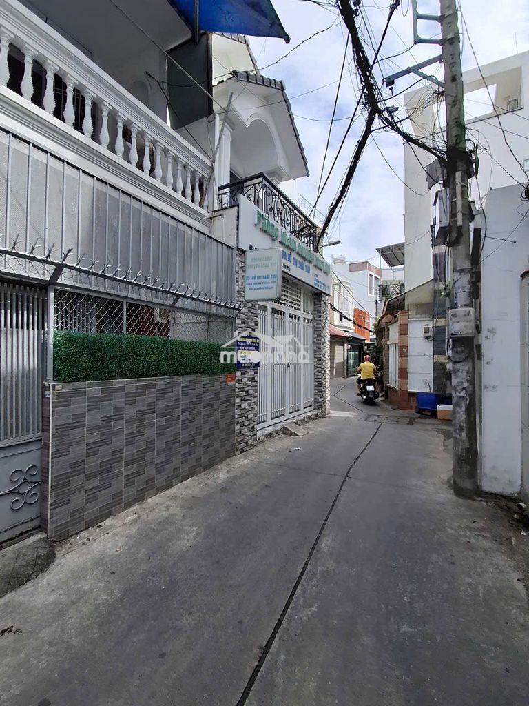 Cho thuê nhà p tân sơn nhì : 5 x 12 m hẻm xe 🚗 . nhà 2 pn , 2 wc