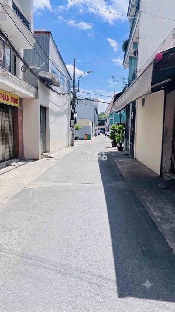 🏡 Nhà 3 tầng ngay cổng đh công thương – vừa ở vừa có dòng tiền - nhỉnh - 2