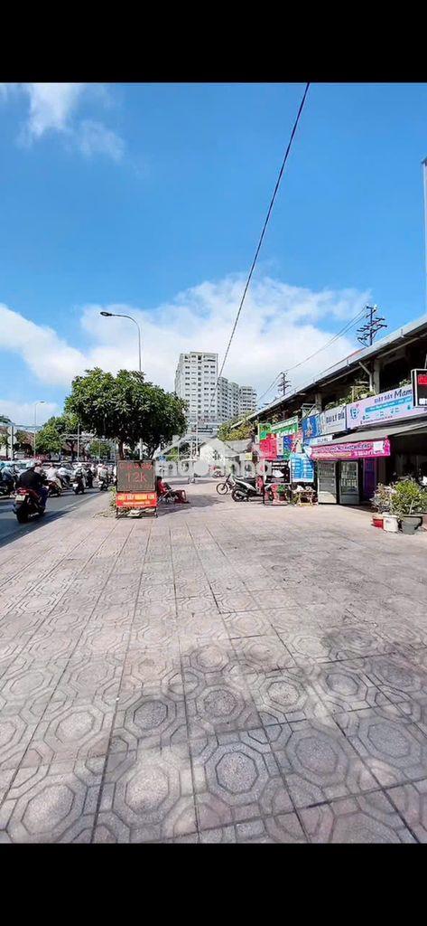 Cho thuê phòng ở nhà mặt tiền quận 4 - 3