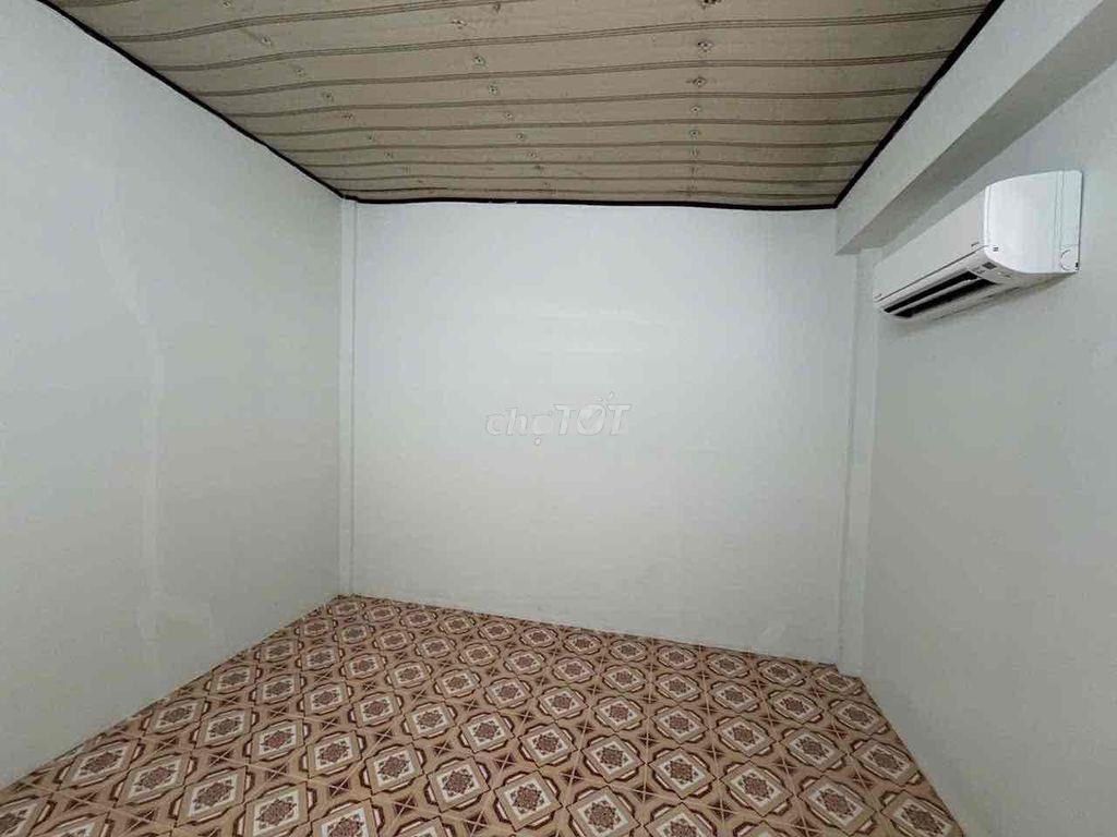 Chính chủ cho thuê phòng 1041/99 trần xuân soạn, p tân hưng, q7, 35m2 - 2