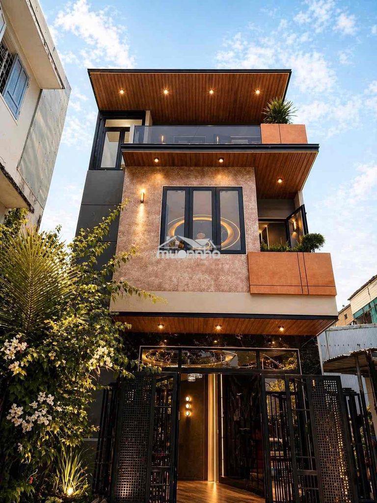 Siêu phẩm 3 tầng mặt tiền đường 5m5 - hoà cường bắc