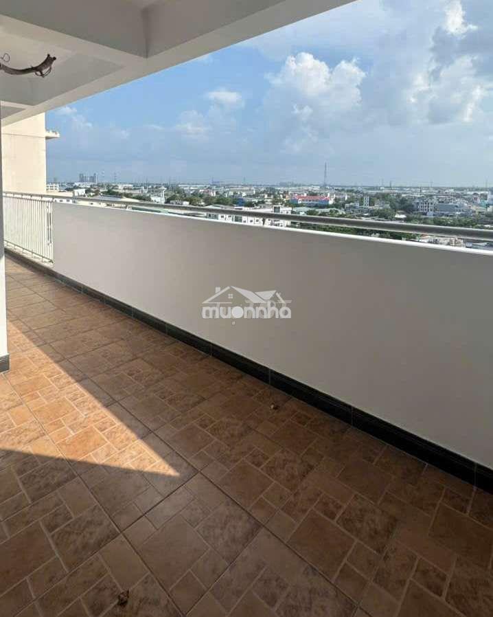Căn hộ tầng 8, chung cư vĩnh tường, dt: 120.8m², 3 pn - 3