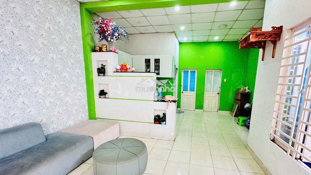 Chủ cho thuê nhà 90m2 mái thái,2pn1wc - có nội thất đường 9 p.linh tây - 3