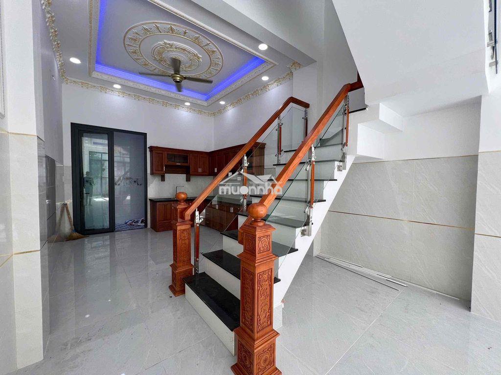Nhà bán bình tân- 1trệt 3lầu sân thượng- nhà mới đẹp - 4