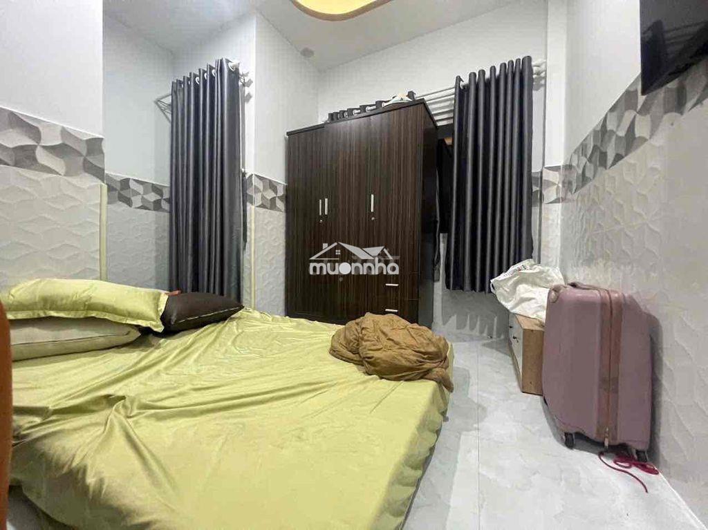 Nhà đẹp nở hậu quận 4 - 3