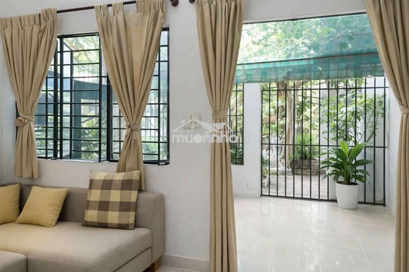Đẹp như biệt thự giữa trung tâm quận 10 