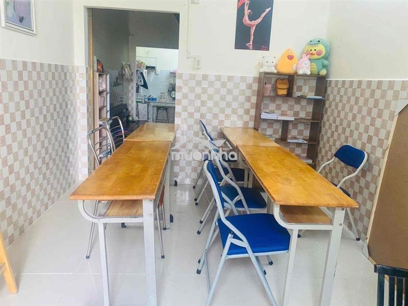 Nhà mới 33m2 1lầu 1pn 2wc hxh phan huy ích