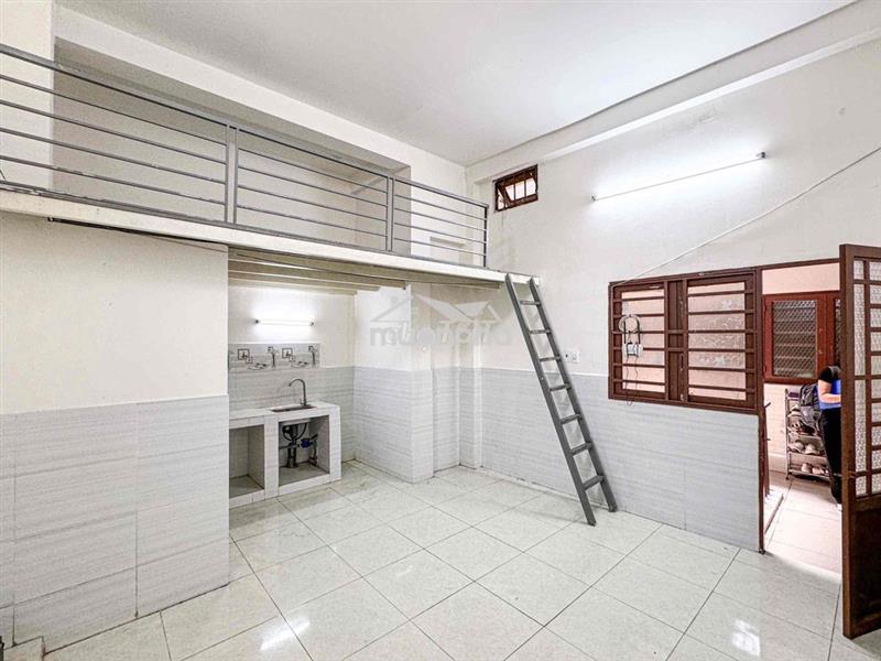 3tr rộng 35m2 ngay khu cn tân bình