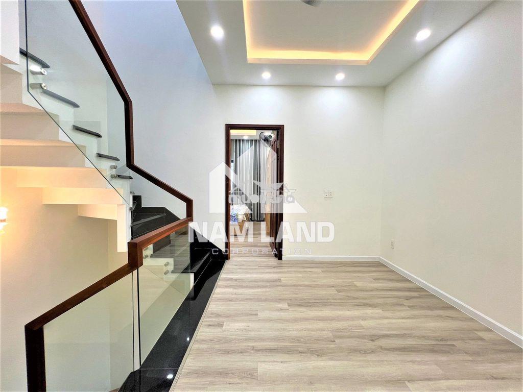 Nhà cho thuê 180m2,full nội thất,đường lớn,kdc yên tĩnh,giá 20tr - 4