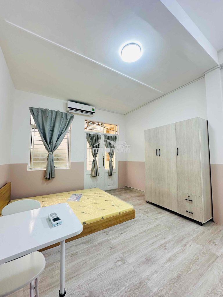 Quận 10 - khai trương studio balcon full nội thất - 2