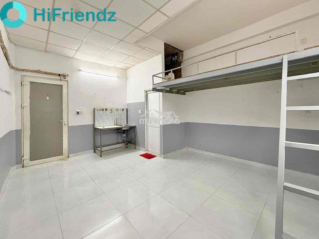 Phòng có gác cao 2m  siêu rộng ngay ngã tư bốn xã - 4