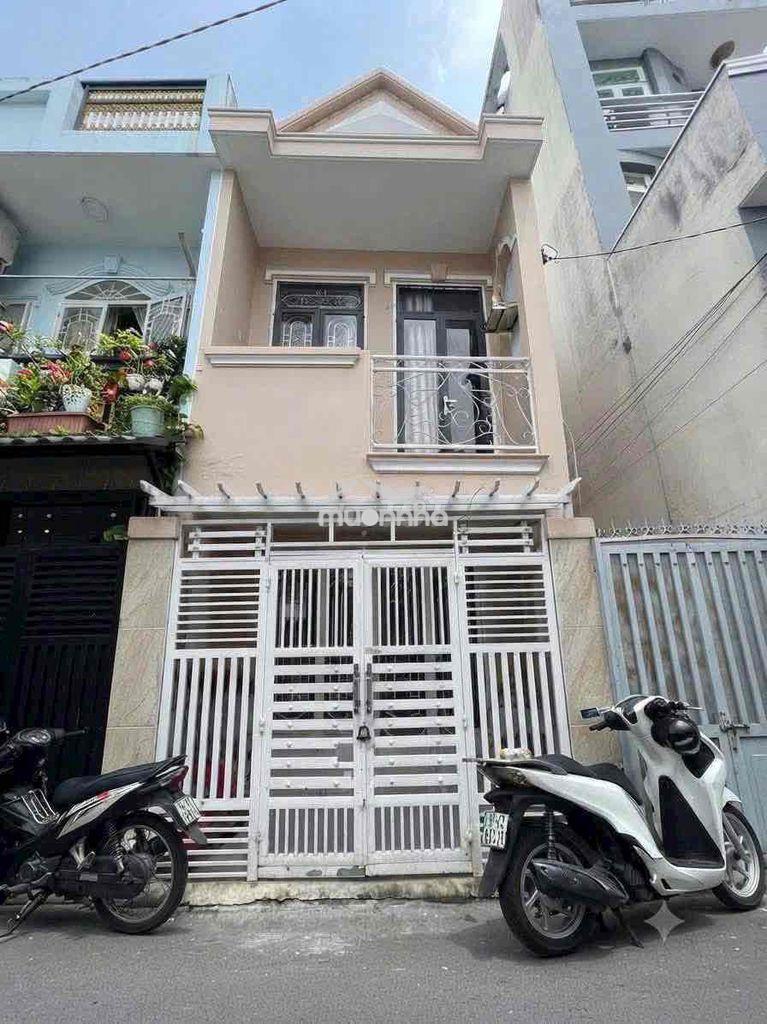 Cho thuê nhà 1 lầu hẻm xe hơi khu lý phục man giá 12 triệu.
