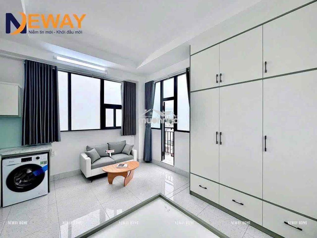 Trống 1 phòng ban công full nội thất ngay công viên làng hoa - 3
