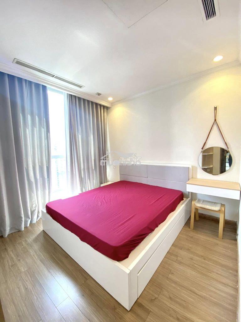 Bán căn 2pn, 82m2, có sổ hồng lâu dài, ban công hướng đông. giá 8.5 tỷ - 4
