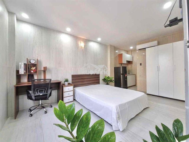 Chdv full nội thất có thang máy tại cống quỳnh,q1