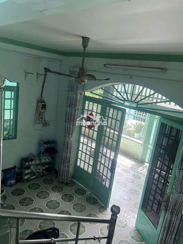Nhà ngay cầu vượt linh xuân, ngang 8 dài 13 3pn 2wc. ở gia đình, nhóm - 2