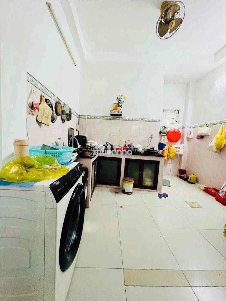 Nhà ngay chợ đường. trệt lầu 2pn 2wc. đường xe hơi - 3