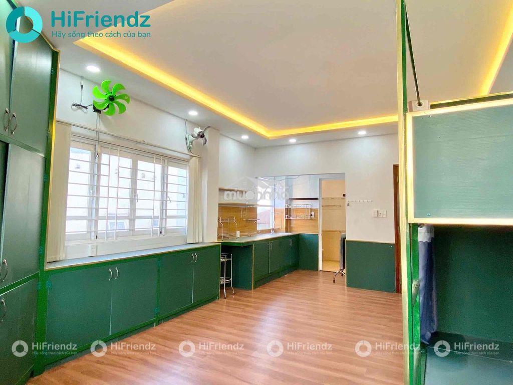 Cho thuê căn hộ 4 giường - phòng rộng - có bancol th - máy giặt riêng - 3