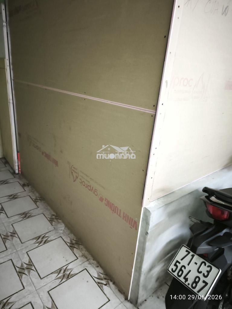 P lâu 3, wc  chung với 1 người nguyên tri phương chợ nhật tảo  - 3