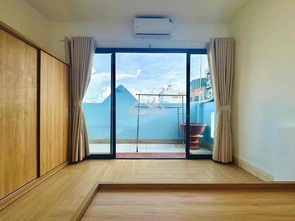 Phòng ban công view siêu đẹp siêu sang gần aeonmall đh công thương - 2
