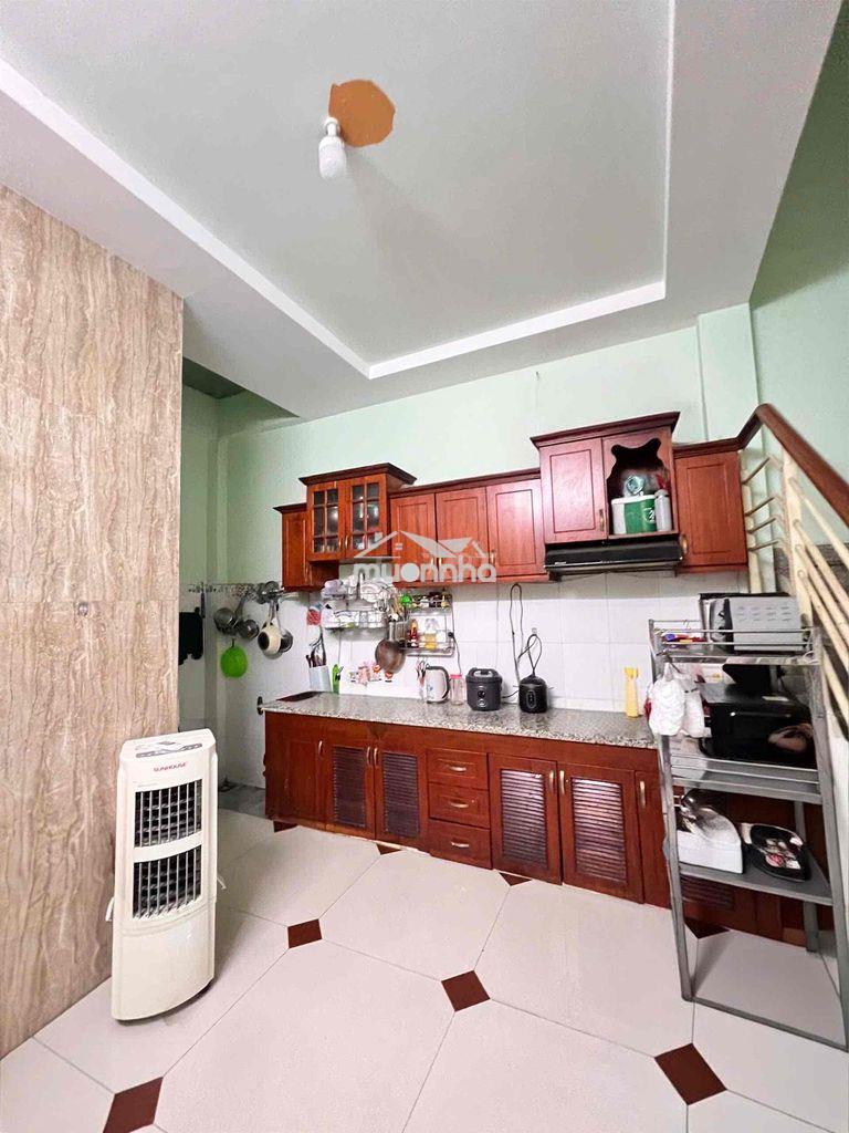 Nhà hẽm hoà bình, diện tích : 4 x 14m. 4 tầng kiên cố - 3