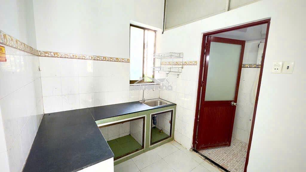 Nhà mới đẹp - chính chủ cho thuê căn 1pn 590 cmt8 q3 – giá  8tr - 3