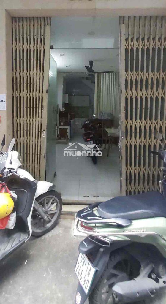 Cho thuê nhà nguyên căn đường đoàn văn bơ, nhà sạch sẻ dọn thuê liền - 2